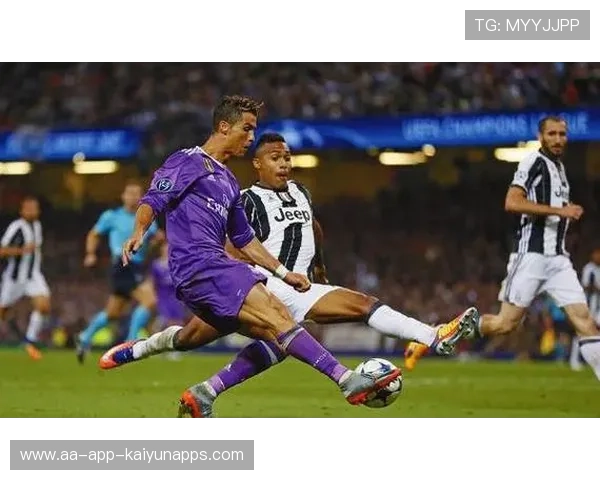 欧冠小组赛进入冲刺阶段，悬念升级